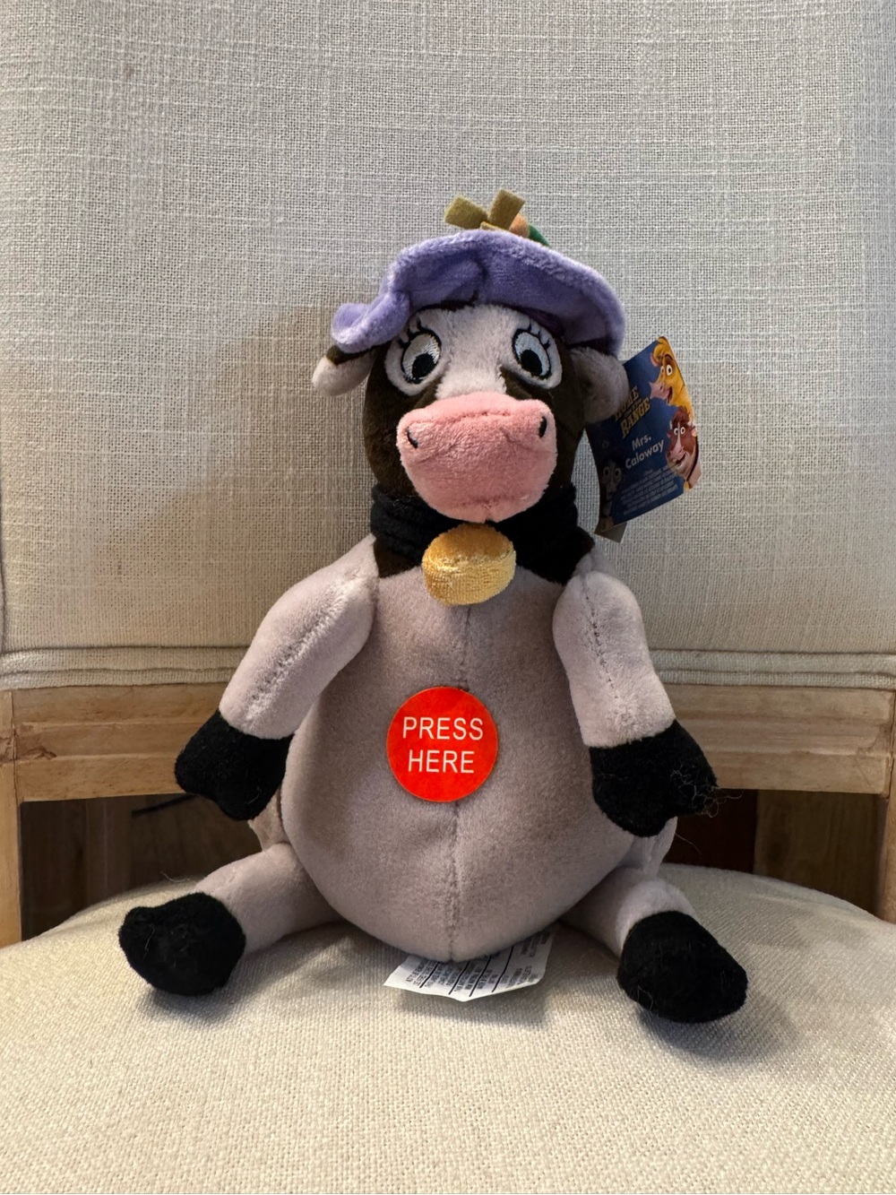 NWT Disney Store Home on the Range Mrs Caloway Plush